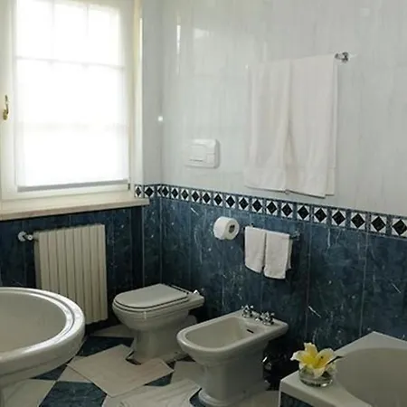 Ferienhaus Villa Panoramica Holiday home Pozzolengo